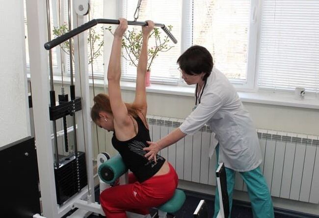 Exercises on a simulator for arthrosis of the shoulder joint