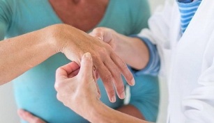 how to relieve pain in the finger joints